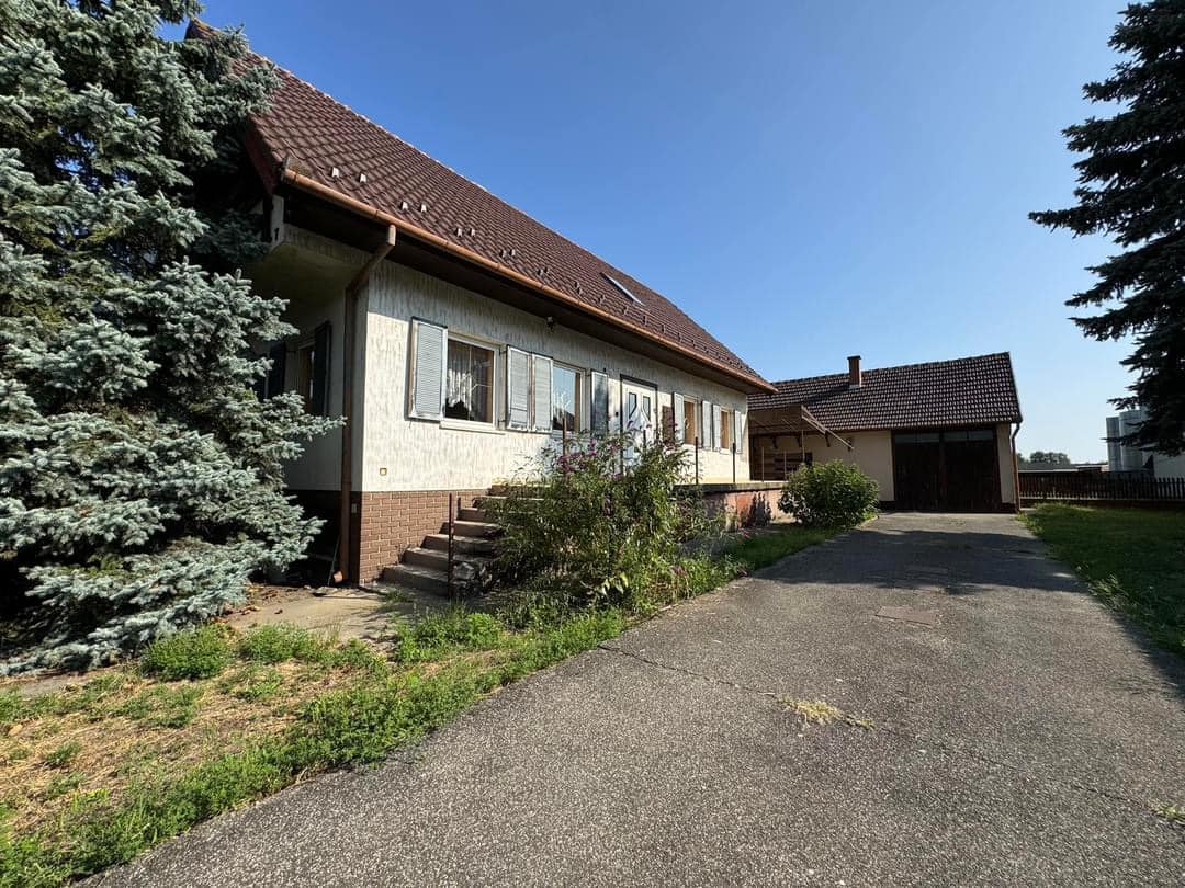 4 szobás családi ház